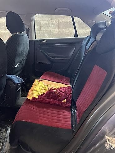 Транспорт: Volkswagen Jetta: 2010 г., 1.4 л, Автомат, Бензин, Седан — 6