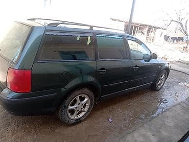Унаа сатуу: Volkswagen Passat: 2000 г., 2 л, Кол менен иштөөчү, Бензин, Универсал — 10