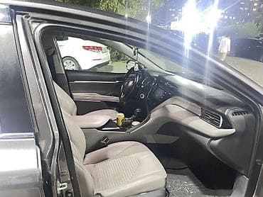 Продажа авто: Toyota Camry: 2019 г., 2.5 л, Автомат, Бензин, Седан — 4