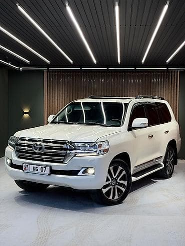 Toyota Land Cruiser: 2016 г., 4.6 л, Автомат, Газ, Внедорожник