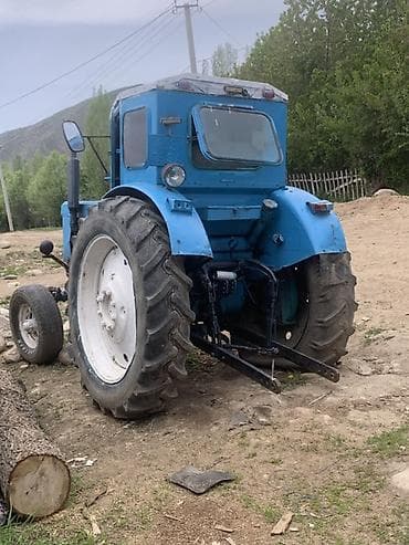 купить трактор беларус: Трактор колесный синего цвета, класс тяг 1,4–2,0 тс. Кабина закрытого — 4