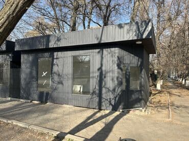 дом в аренду иссык куль: Сдаётся в аренду помещение 🏬площадью 30 кв.м. 📍Удобное расположение  — 6