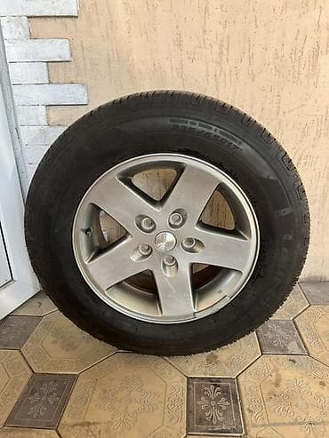Колеса в сборе 235 / 65 / R 17, Всесезонная, 1 шт, Внедорожные (АТ/МТ), Литые, отверстий - 5