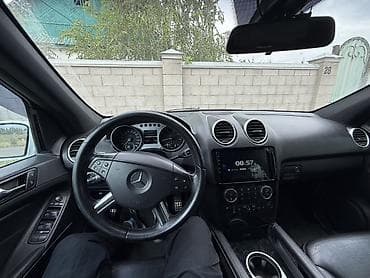 мотор на авто: Mercedes-Benz ML-Class: 2008 г., 3.5 л, Автомат, Бензин, Кроссовер — 10
