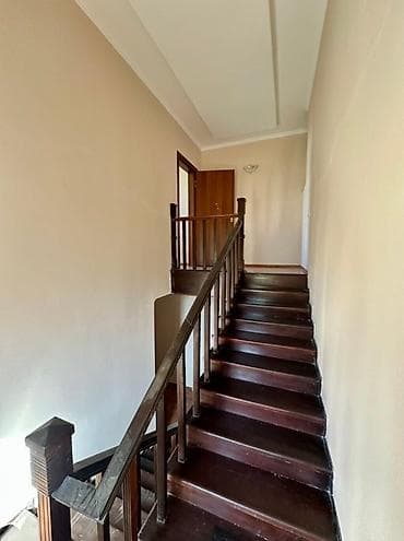 аренда спортивный зал: 200 м², 5 комнат, Бронированные двери — 6