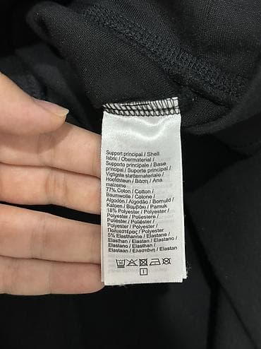 Укороченное худи Lacoste оригинал, размер L, черный, с 2 потайными — 6