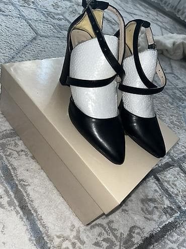 туфли женские 40 р: Женские туфли-лодочки — 2 пары 1) Серебристые slingback Florin - — 6
