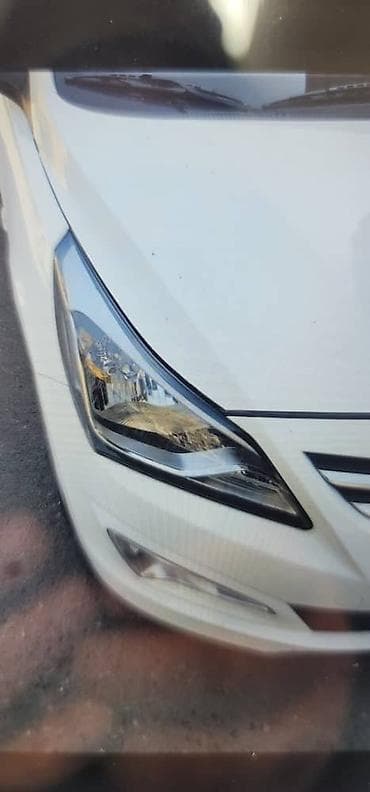 лан крузер: Передняя правая фара Hyundai 2016 г., Б/у, Оригинал — 10