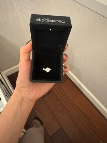 Киреге берилүүчү кийимдер: Шакек, Сүйүү шакеги, Үлгүсү 925, Аялдарга — 3