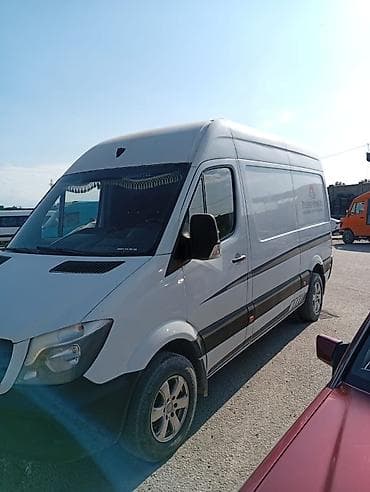 Mercedes-Benz Sprinter, длинная база, высокий кузов, белый цвет