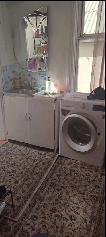 сдаю ош базар: 63 м², 3 комнаты, Парковка, Забор, огорожен — 4