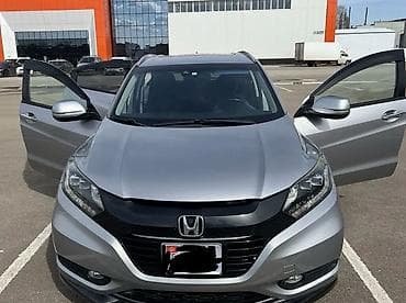 camry 7: Honda Vezel: 2018 г., 1.6 л, Вариатор, Бензин, Кроссовер — 2
