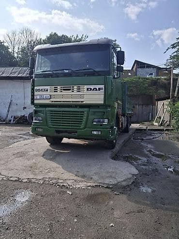 Тягач, DAF, Тентованный