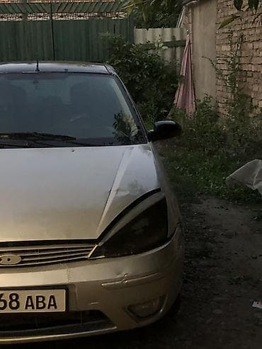 Продажа авто: Ford Focus: 2002 г., 1.6 л, Механика, Бензин, Хэтчбэк — 5
