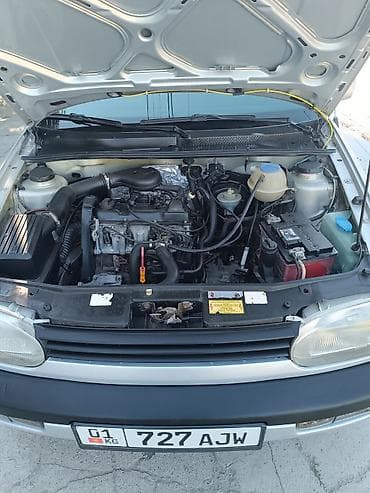 bcd com kg 2022: Volkswagen Golf: 1992 г., 1.8 л, Механика, Бензин, Хэтчбэк — 6
