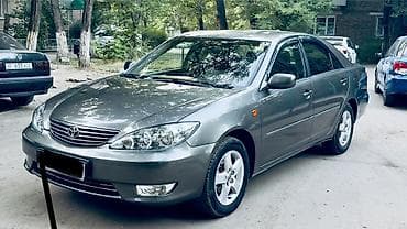 Toyota Camry: 2005 г., 2.4 л, Автомат, Бензин, Седан — 2