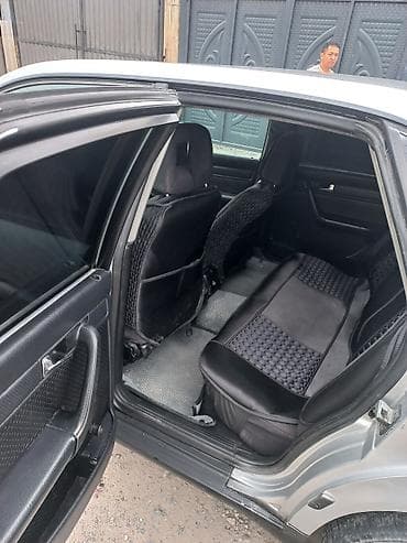 колв 3: Audi S4: 1991 г., 2 л, Механика, Бензин, Внедорожник — 5