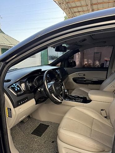Унаа сатуу: Kia Carnival: 2018 г., 2.2 л, Автомат, Дизель, Вэн/Минивэн — 5