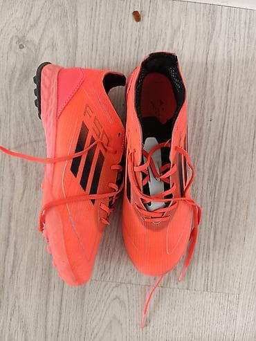 футбольный формы: Футбольные бутсы/сороконожки adidas F50 (коллекция с логотипом “F50”) — 3