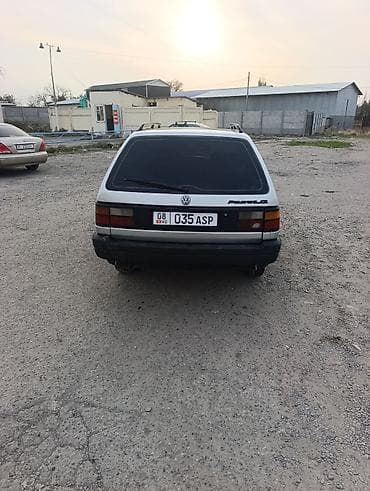 Volkswagen: Volkswagen Passat Variant: 1990 г., 1.8 л, Ручные, Универсал — 4