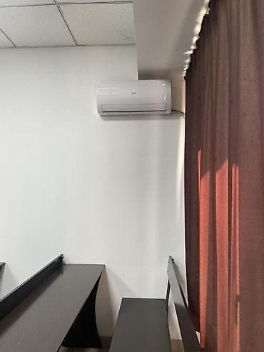 12 мик: Аудитория для обучения/тренингов Светлая учебная комната с рядами — 5