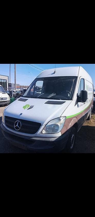 Легкий грузовик, Mercedes-Benz