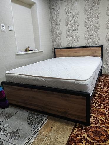 Кровать двуспальная в стиле лофт - Основание: прочная металлическая at lalafo.kg Кровать двуспальная в стиле лофт - Основание: прочная металлическая