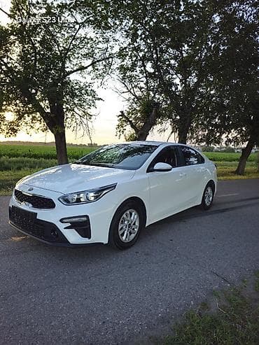 сет 302: Kia K3: 2019 г., Седан — 3