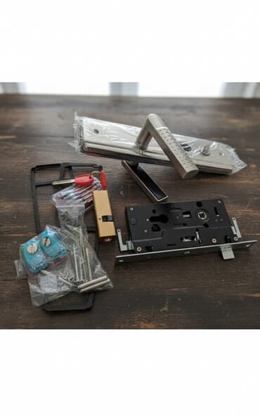 бронь жилет: Дверные замки оптом и в розницу — 1