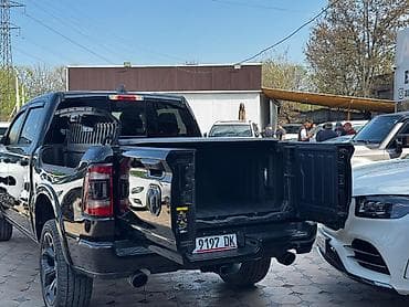 low ll: Dodge Ram 1500: 2019 г., 5.7 л, Автомат, Бензин, Пикап — 6