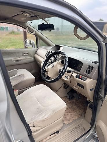 Продажа авто: Nissan Serena: 2002 г., 2 л, Вариатор, Газ, Минивэн — 9