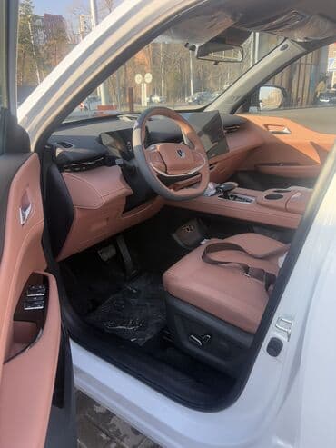 купить бу электромобиль из китая: Changan Uni-Z: 2025 г., 1.5 л, Робот, Бензин — 5