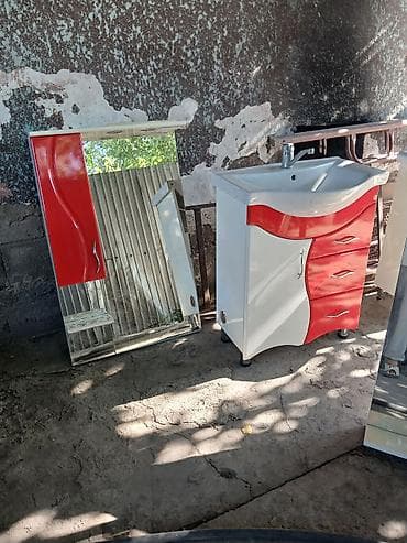 Мебель: Тумба для ванны, Б/у, С раковиной, цвет - Белый — 1