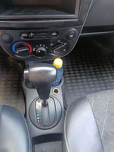 shevralet spark: Chevrolet Spark: 2008 г., 0.8 л, Автомат, Бензин, Хэтчбэк — 10