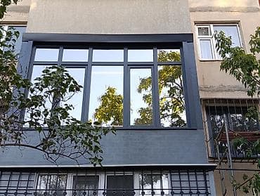 жалюзи для дверей: Алюминиевые витражи, фасадное остекление и ПВХ/алюминиевые окна под — 7