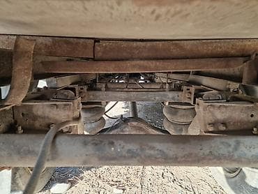 запасной балон: Комплект пневмобаллонов ГАЗ 2001 г. — 2