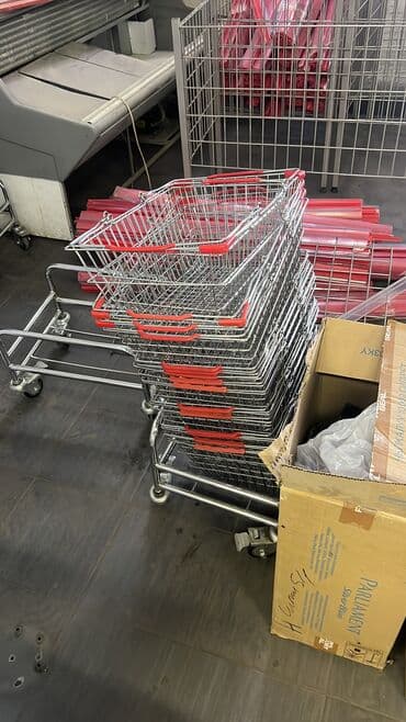 полки металлические: Срочно!!! Продается торговое оборудование! Бу, в хорошем состоянии — 2