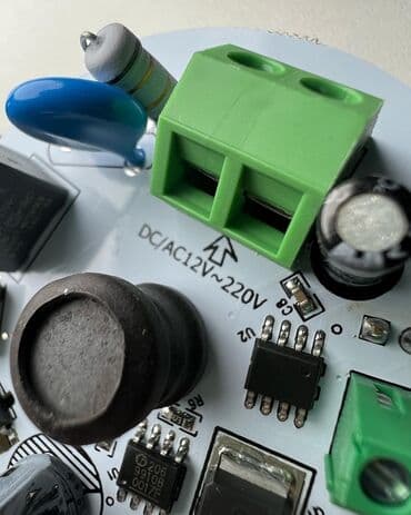 раздвижная ворота: Универсальная сигнальная лампа для автоматических ворот — 5