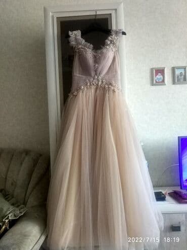 выпускное платье в греческом стиле: Очень нежное платье на выпускной размер свободный корсет. Цвет — 1