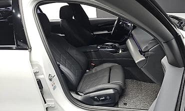 обмен машин ключ на ключ: BMW 5 series: 2024 г., 2 л, Бензин — 5