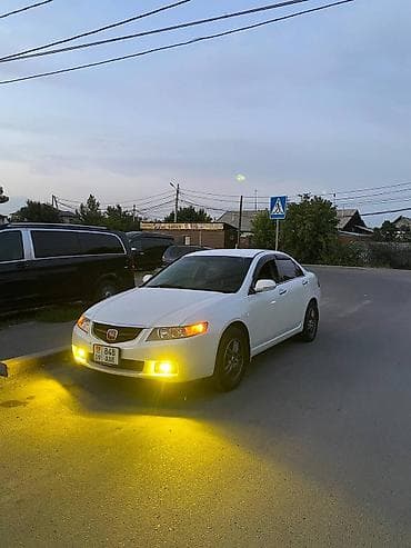 Honda Accord: 2004 г., 2 л, Автомат, Газ, Седан — 2