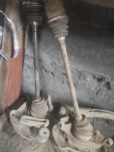 cube acid: Автозапчасти на Субару Форестер сф5 автомобиль, цена договорная — 4