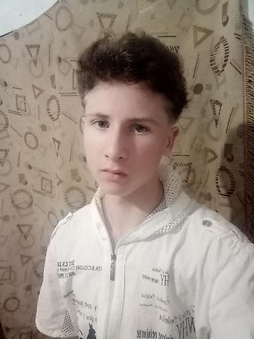 Помощник завскладом. Без опыта