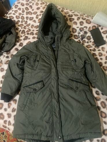 одежды для новорожденных: Пуховик, Короткая модель, С капюшоном — 2