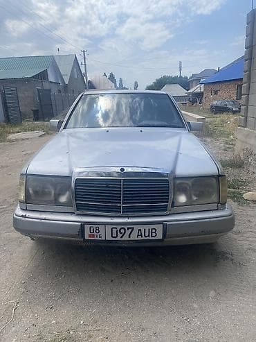 зеркало 211: Mercedes-Benz W124: 1992 г., 2.9 л, Дизель, Седан — 1