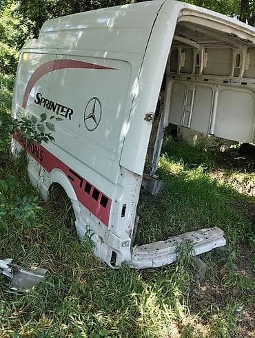 корпуса spire: Будка Mercedes-Benz, Оригинал — 1