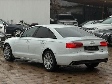 Audi A6: 2014 г., 2 л, Вариатор, Бензин — 6