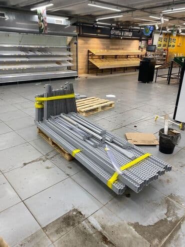 оборудование для магазина бу: Витрины, стеллажи, полки торговые металлические б/у, полка магазинная — 8