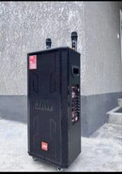 Микрофоны: Продаю калонку с встроенным усилителем и 2 микрафонами работает — 1