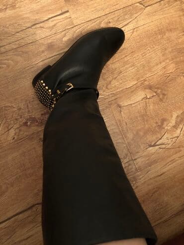 Сапоги женские деми . Кожа. Турция. Состояние отличное